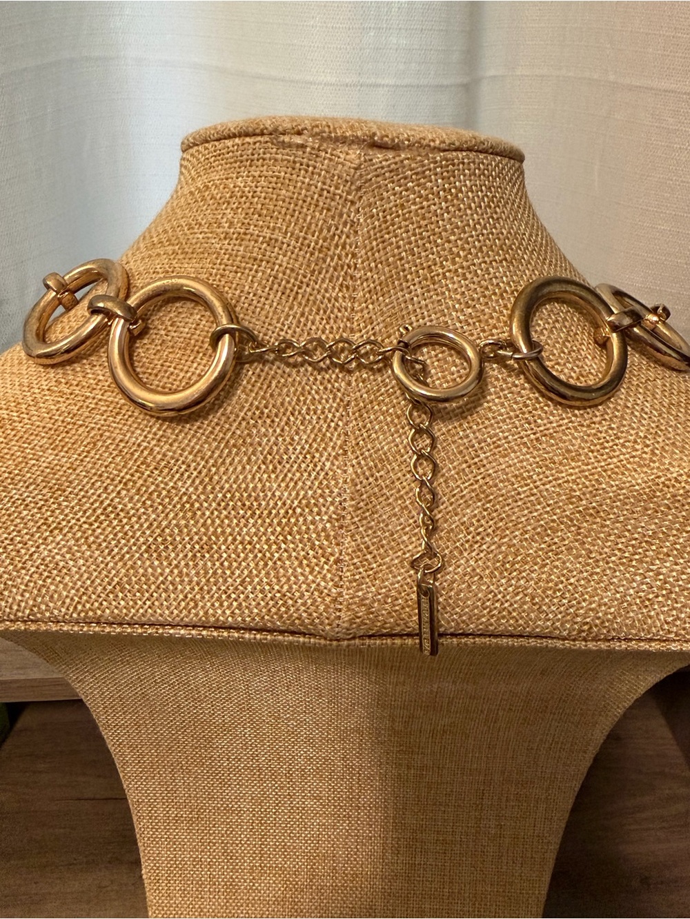 Vintage Saks Fifth Avenue Statement necklace #946 gold tone rings - Picture 2 of 11